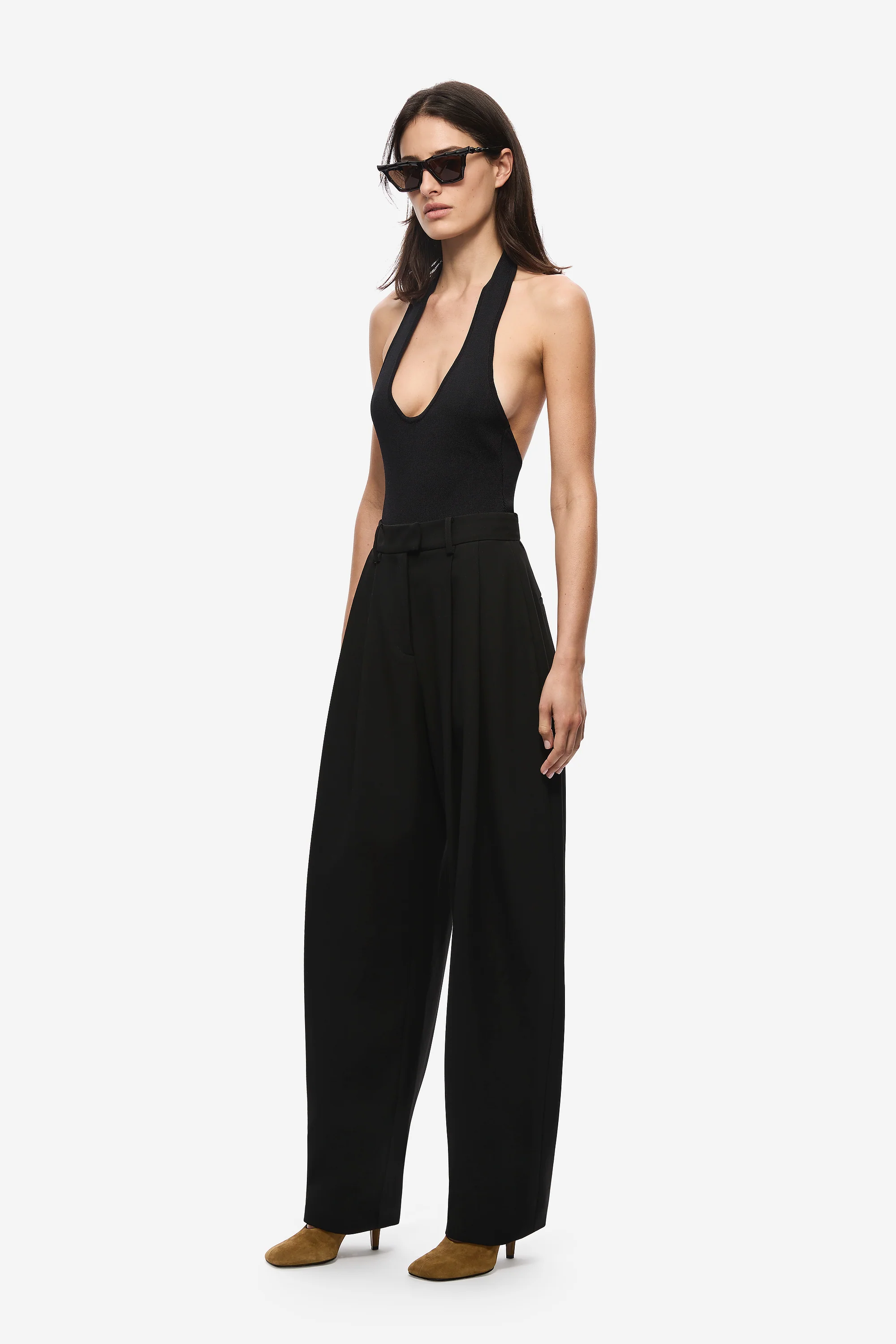 THE MEZZALUNA PLEATED BARREL LEG TROUSER - Image 3